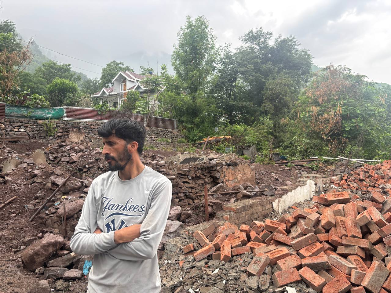 shelling in northern Kashmir