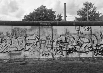 Berlin walls Palestine art politics